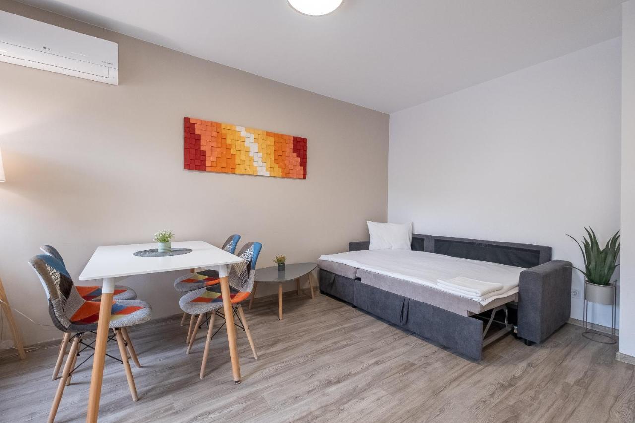 Tarnovgrad Apartments - Free Parking Veliko Tŭrnovo Exterior photo